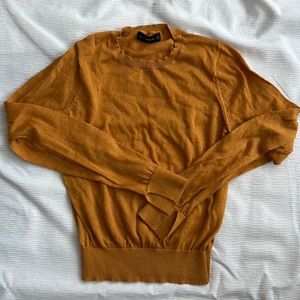 Zara Knit Sweater. FITS LIKE A SMALL OR XSMALL